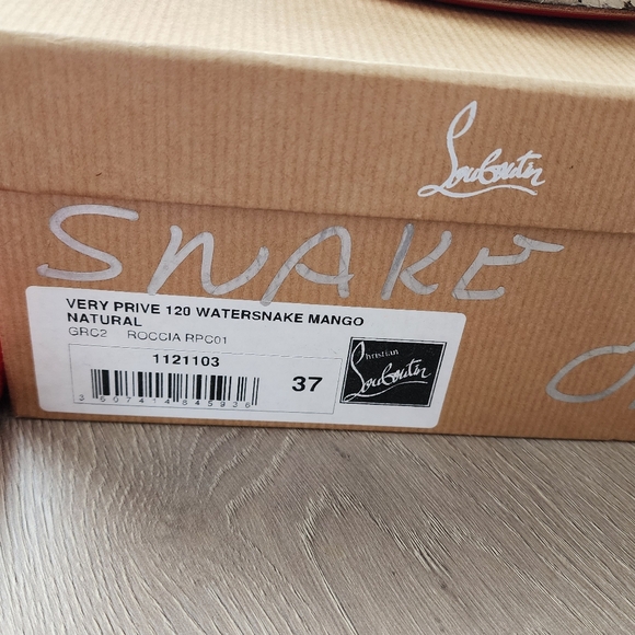 Christian Louboutin Very Prive 120 in 37 - Picture 5 of 5